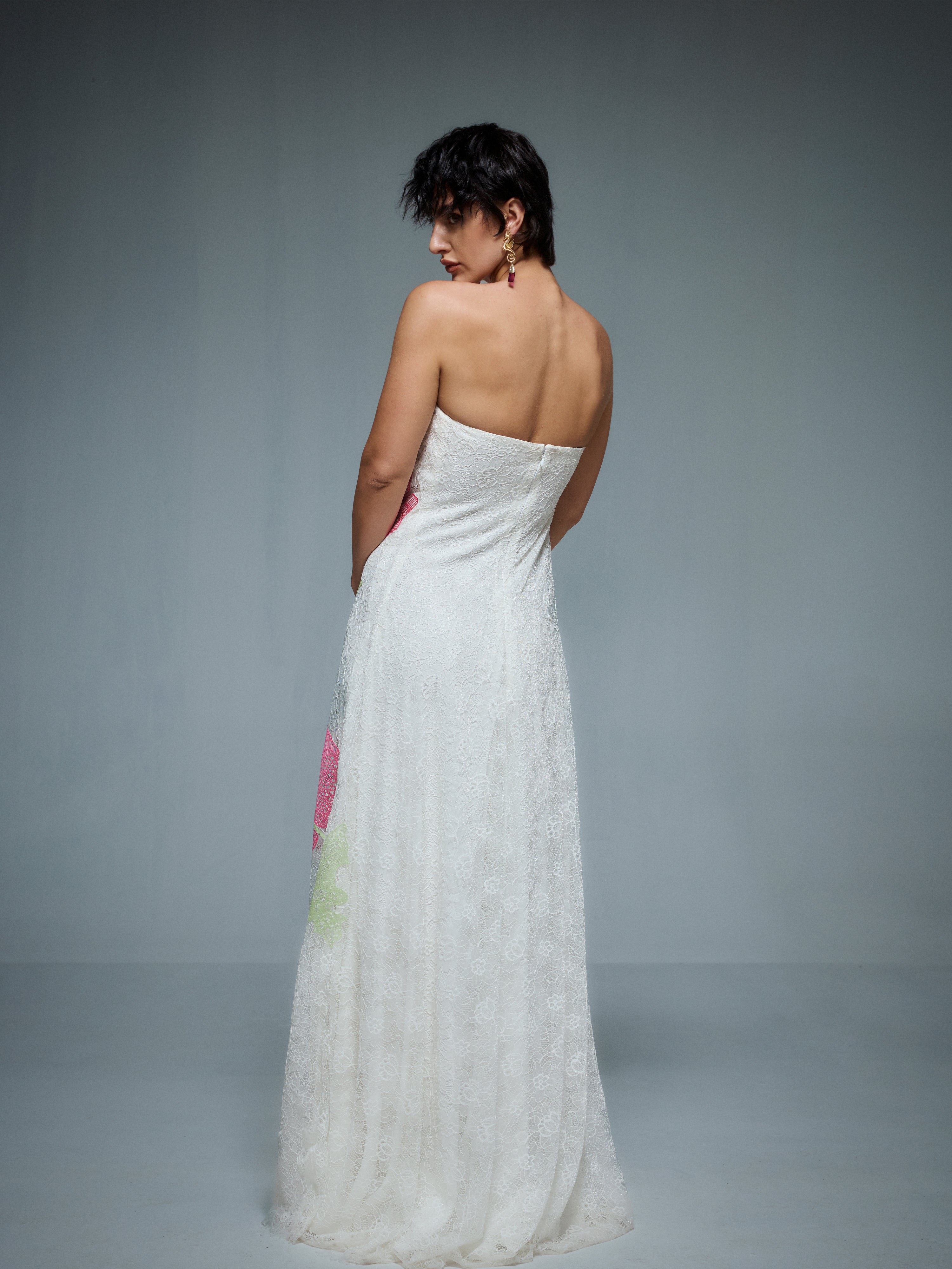Poppy lace Gown
