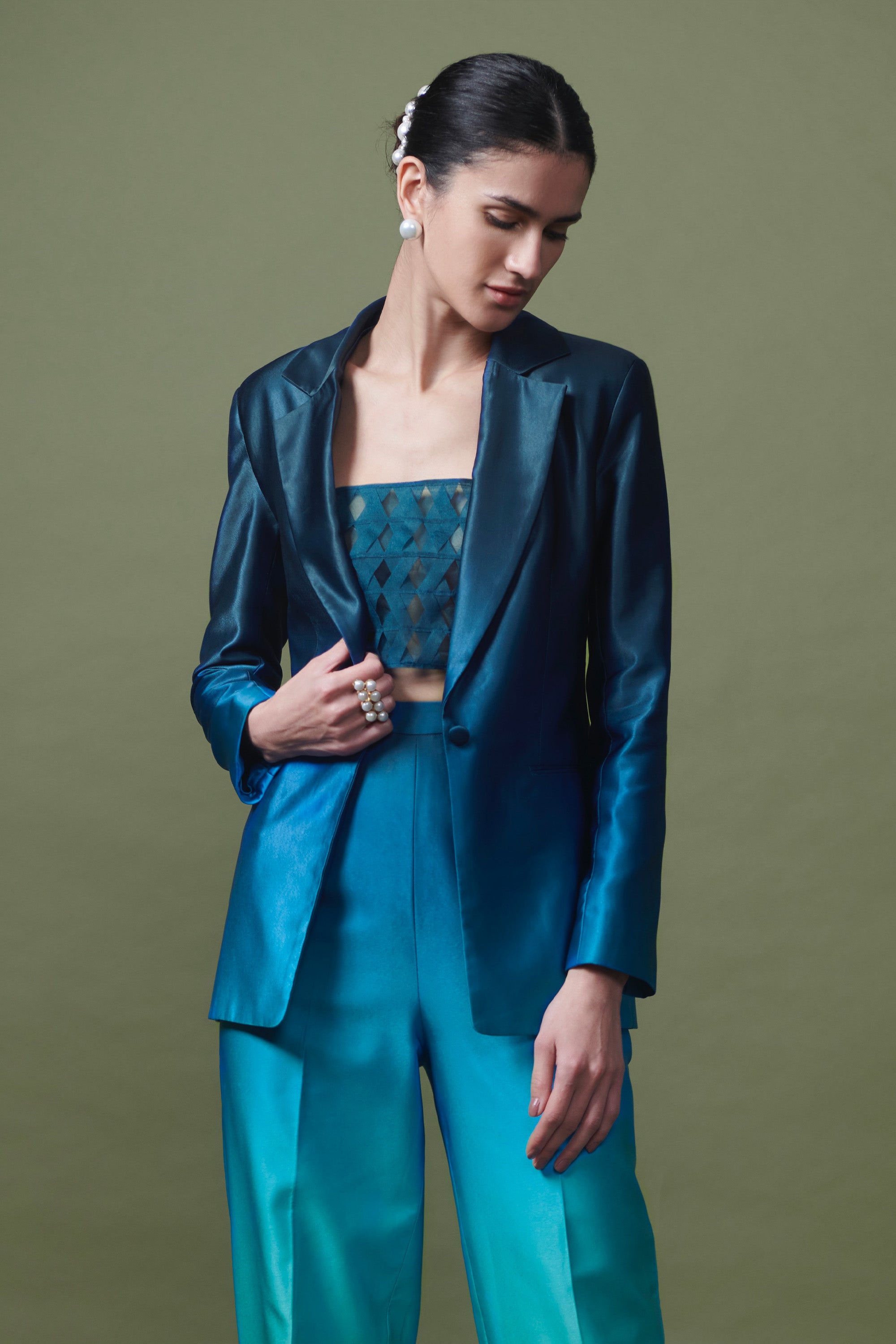 Gradient blazer