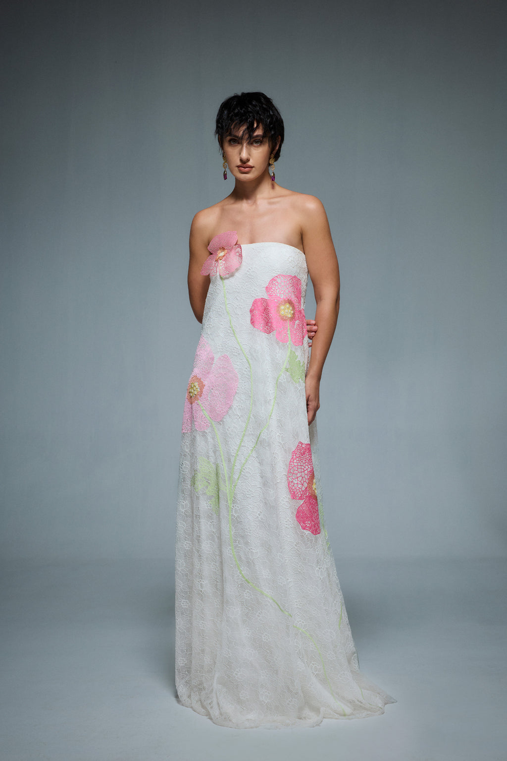 Poppy lace Gown
