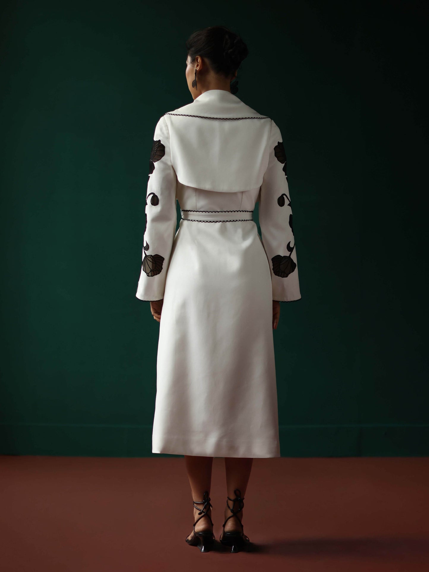 Trench dress with belt