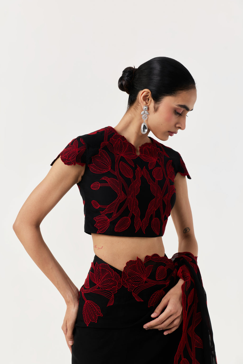 Wild Tulip Pre-Stitched Saree Set With Sleeves- Black & Red