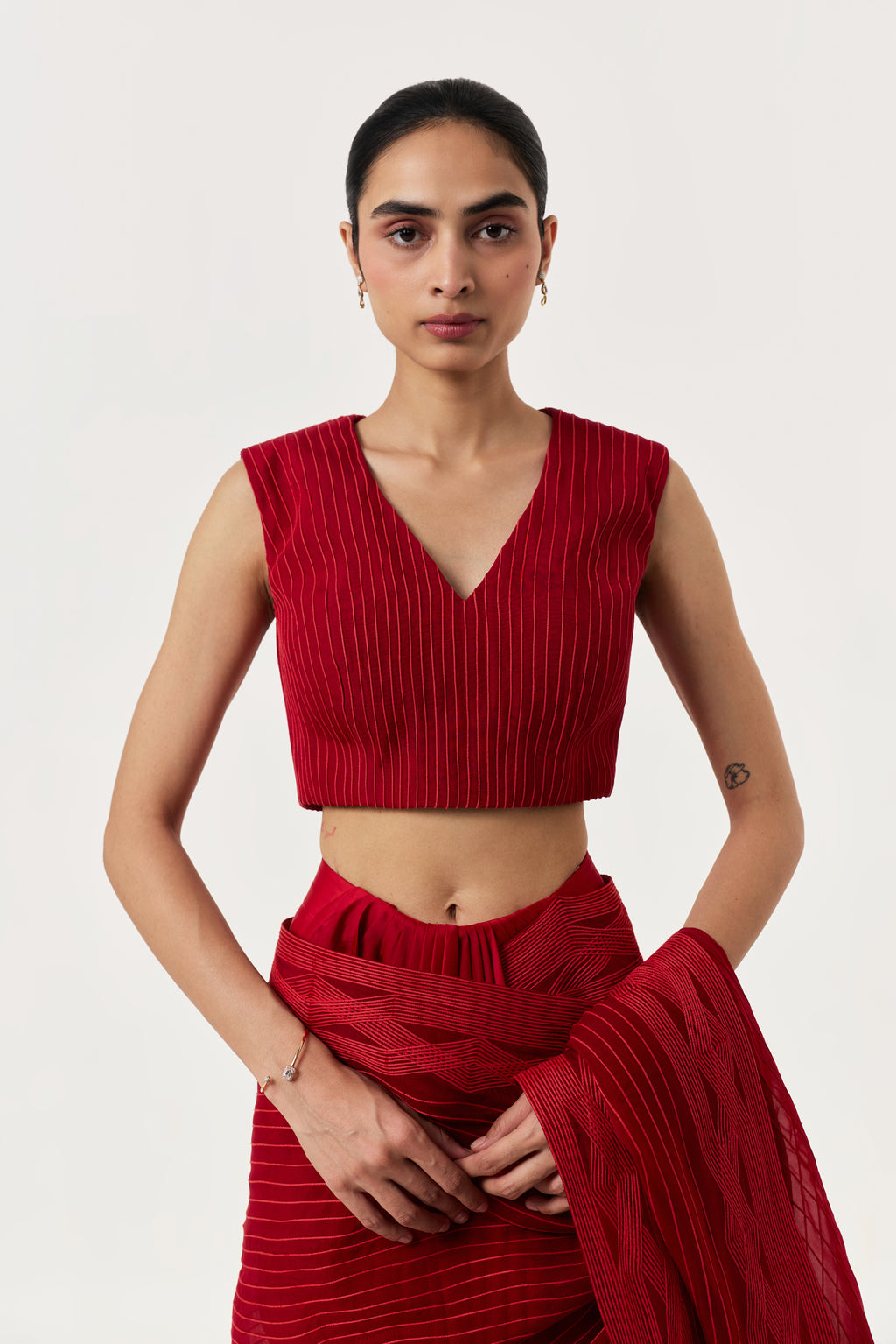 Entwined Corded Saree with Striped Pallu - Red