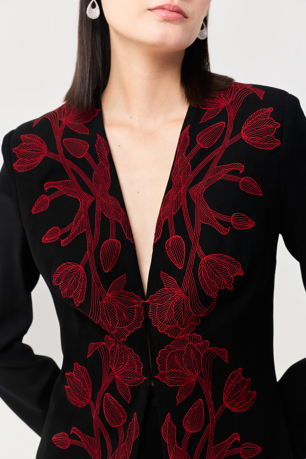 Wild Tulip Collarless Blazer Set - Black & Red