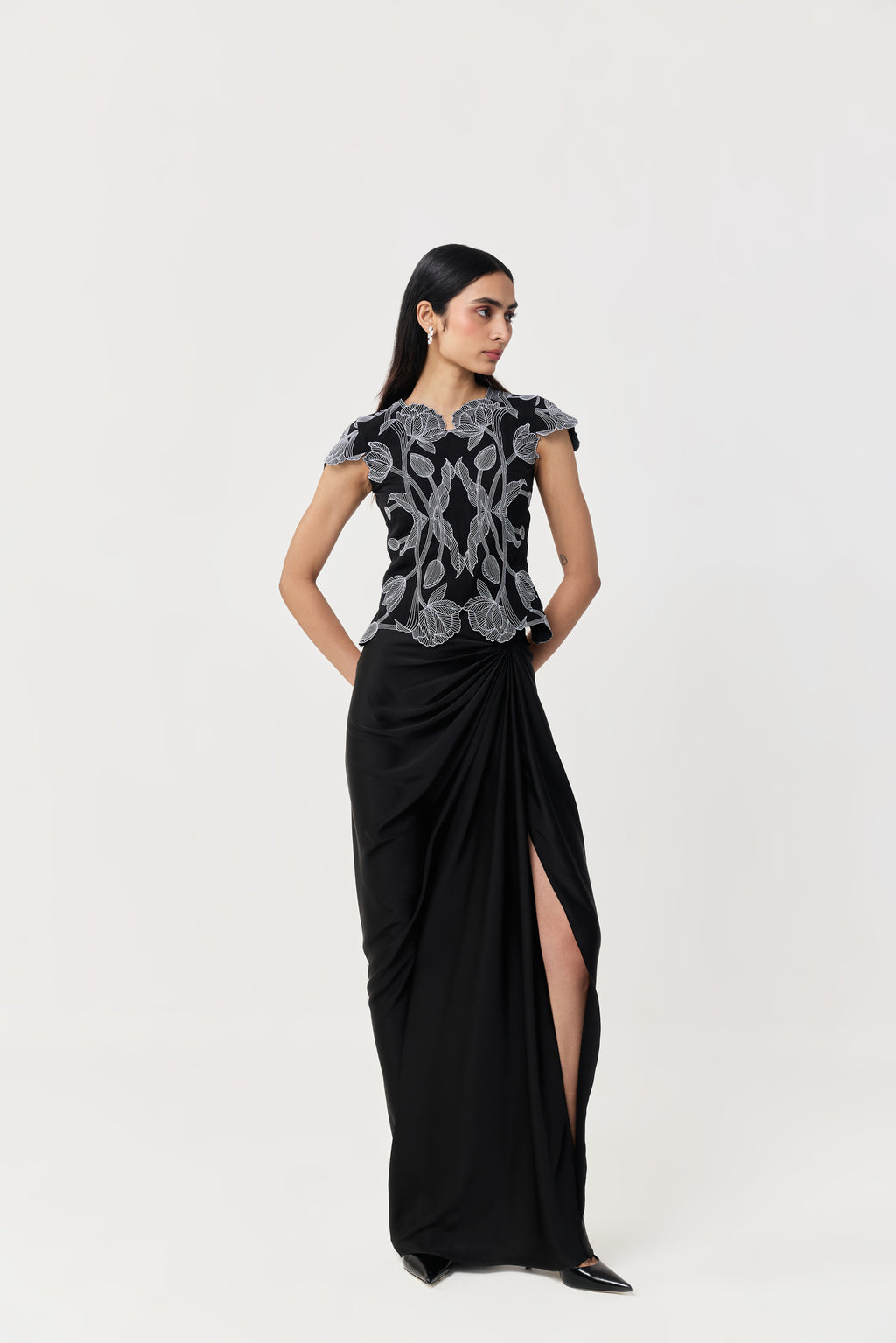Wild Tulip Top & Skirt Set With Sleeves - Black & White