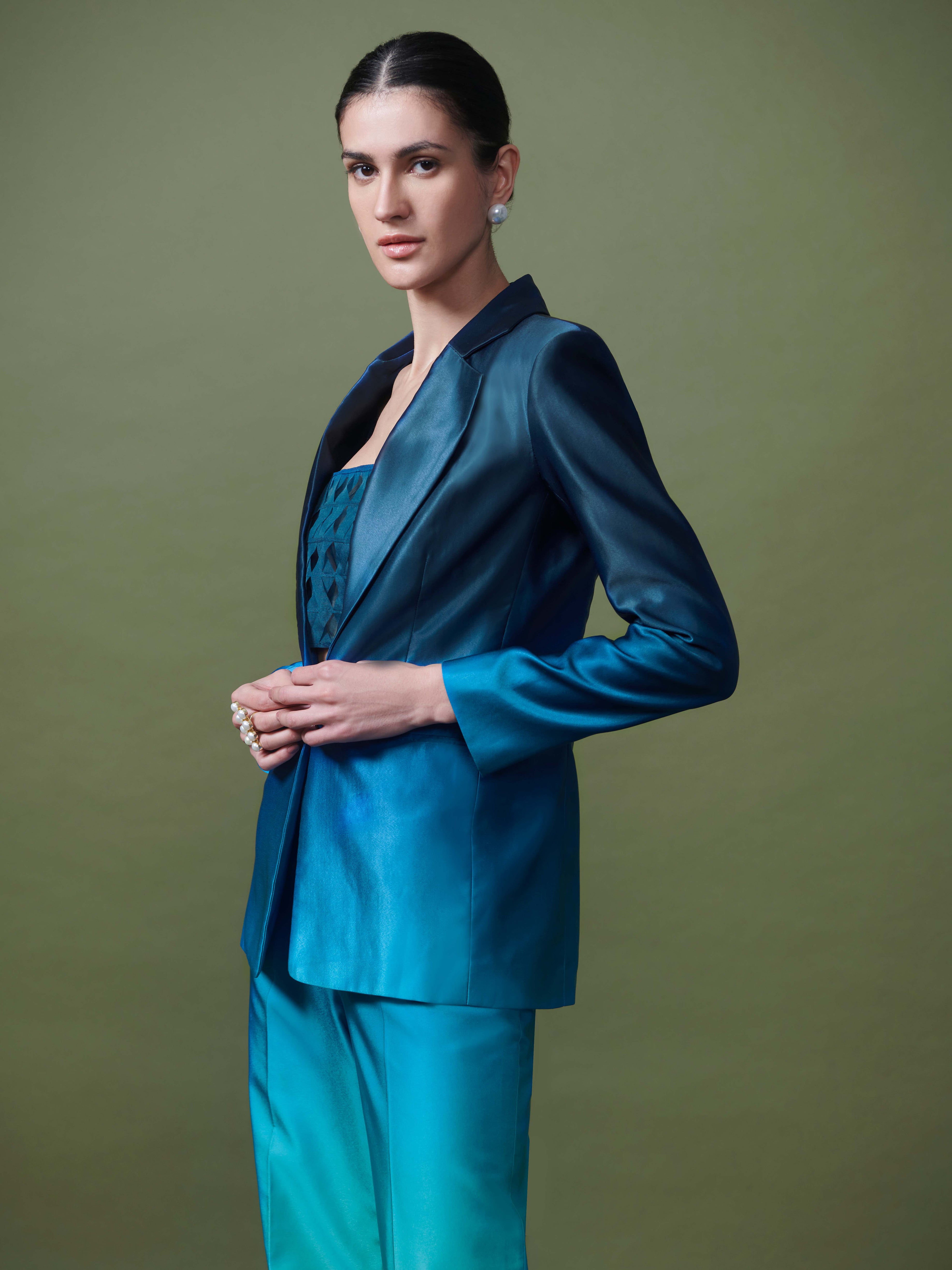 Gradient blazer