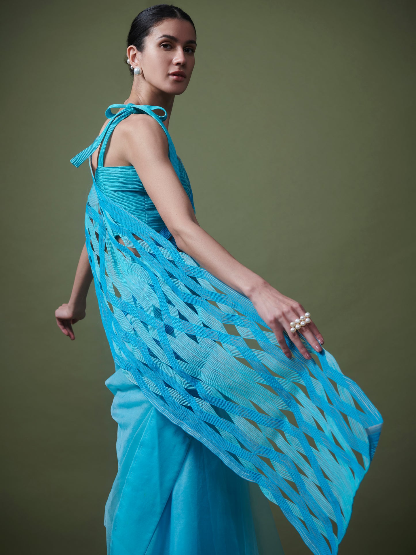 Bi-coloured corded saree