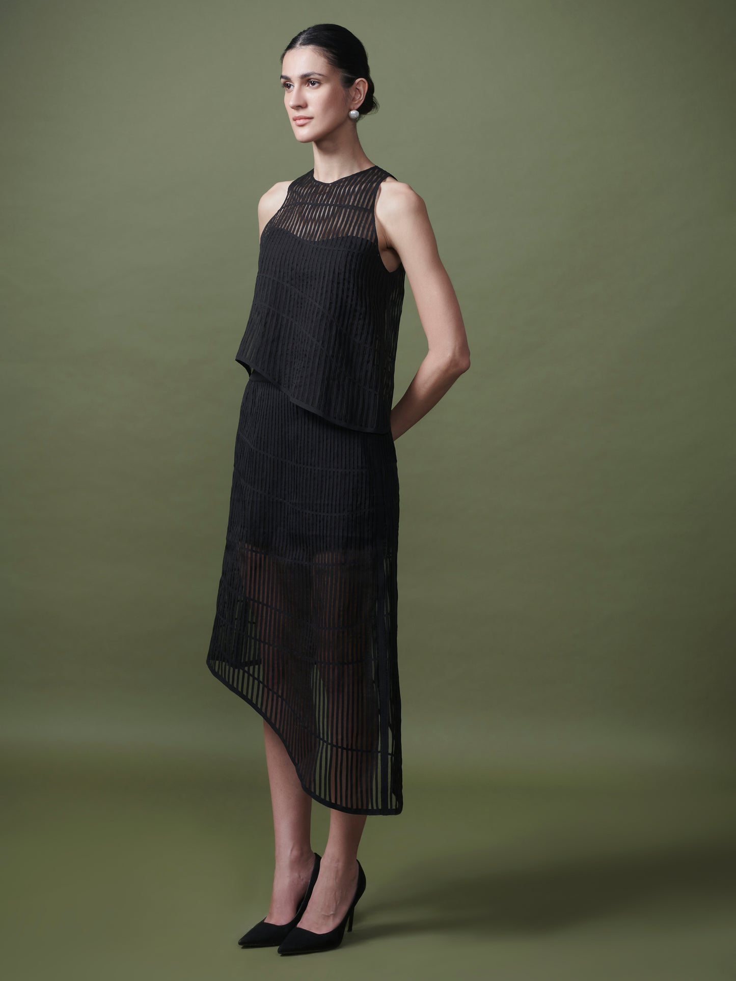 Linear patterned top & skirt