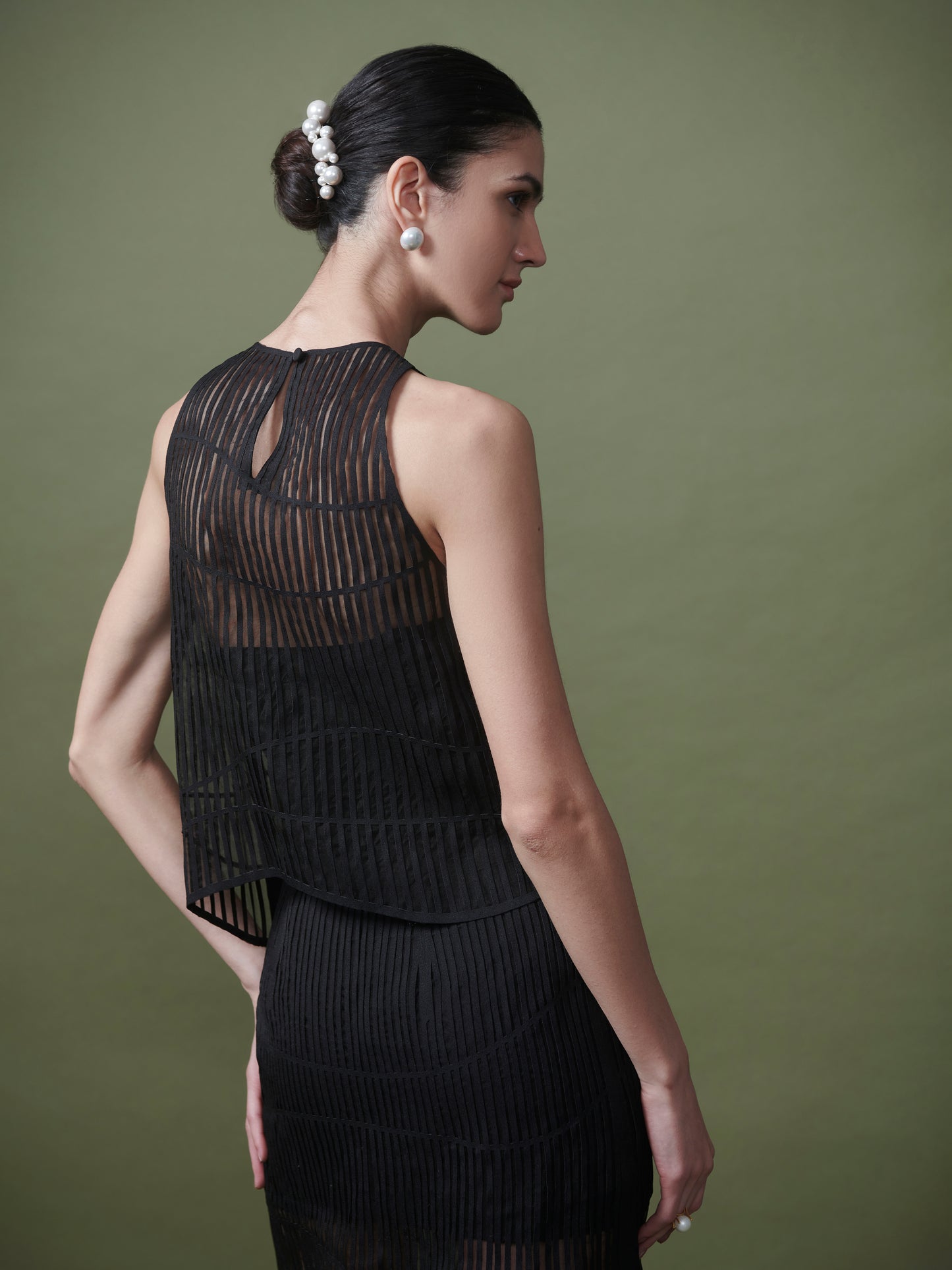 Linear patterned top & skirt